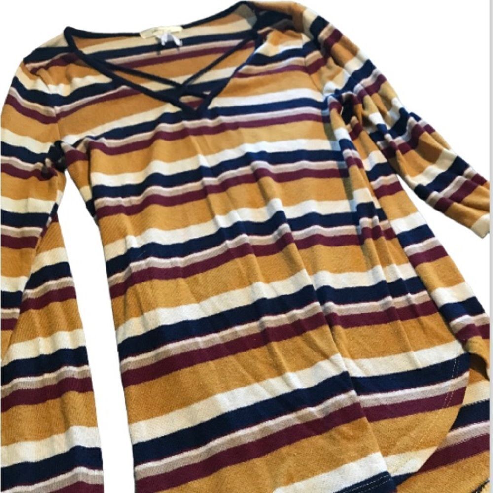 Glaze Size Small Thin Sweater Top Excellent Condition